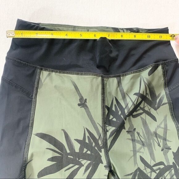 Sweaty Betty XS Zero Gravity Mesh Running Leggings - Picture 10 of 12